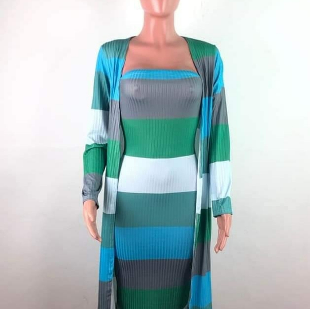 Dress - Picture 1 of 1